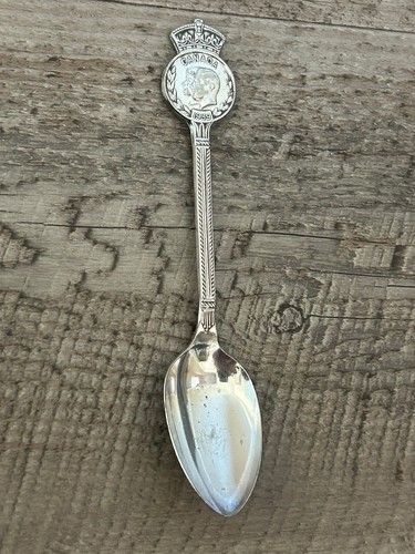 Vintage 1939 royal visit - royal,