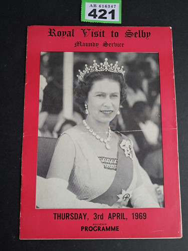The queen royal - queen, visit